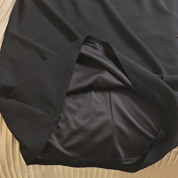 Tadashi Shoji Cream and Black Midi Dress - Picture 9 of 13